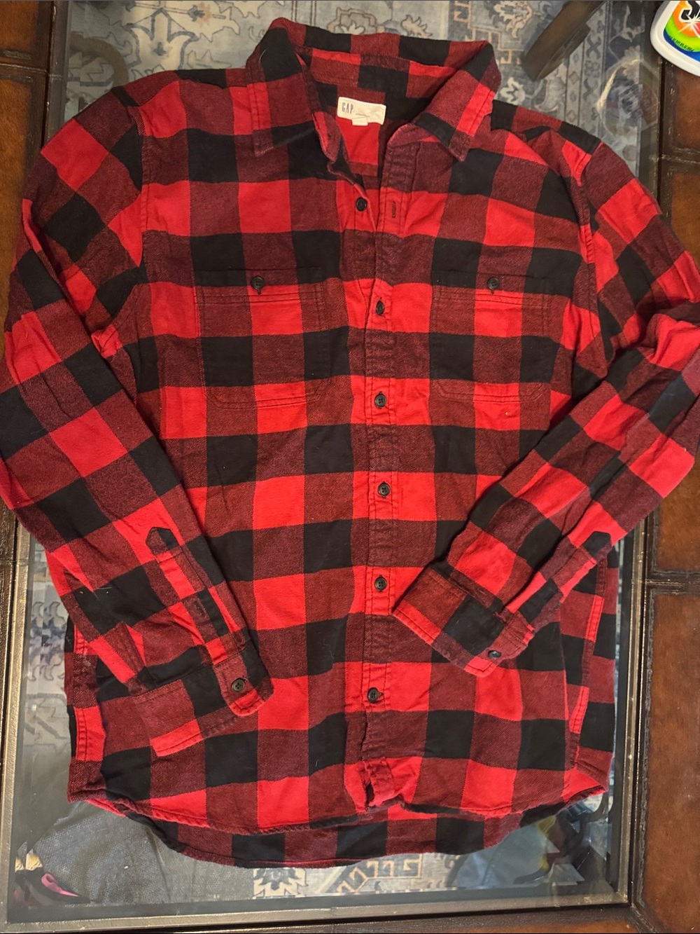 GAP Men's Red and Black Buffalo Plaid Button-Down Shirt